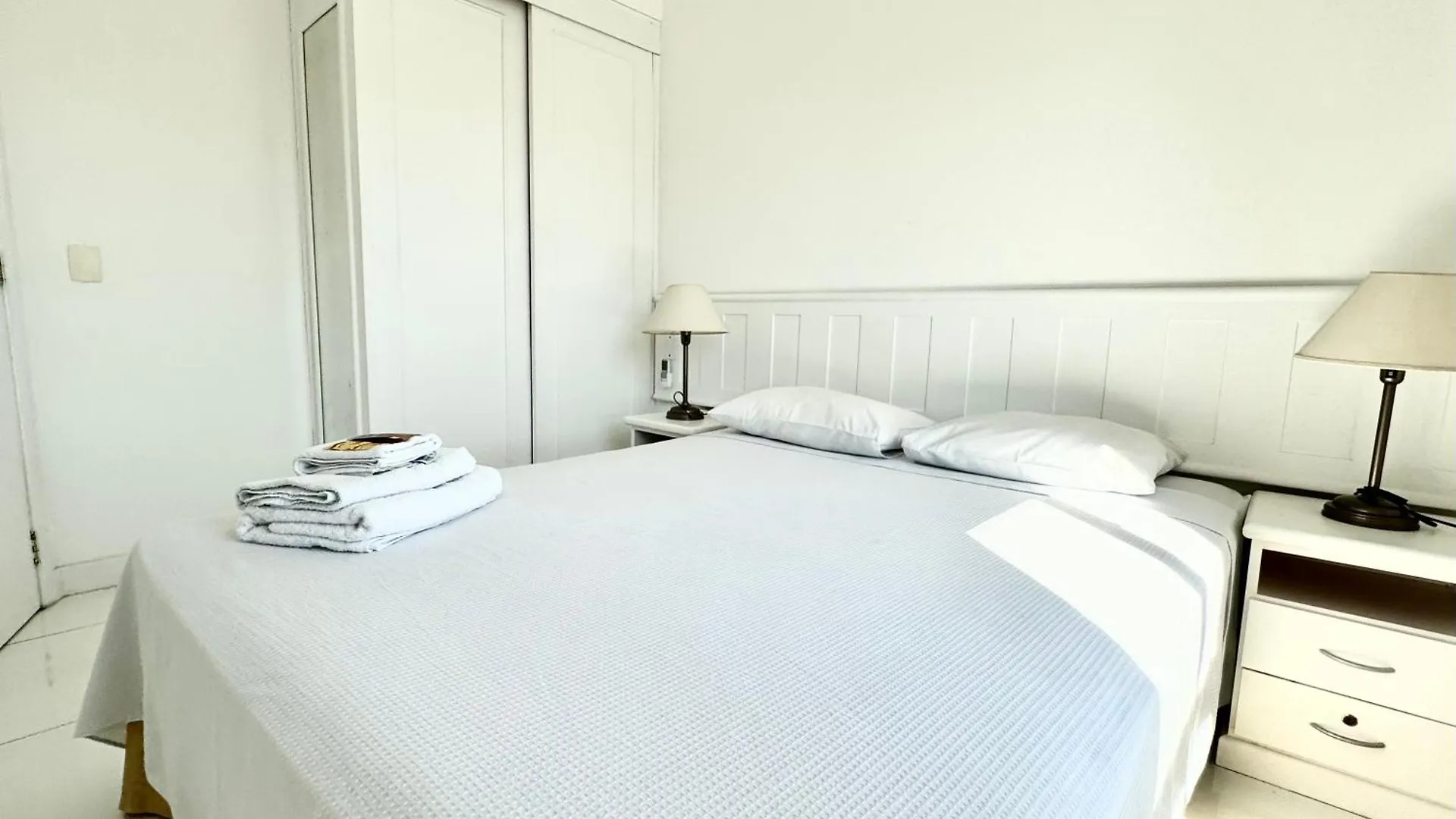 Comfort Flat Pinheiros Em Hotel 4,5 Estrelas Sao Paulo Brazil